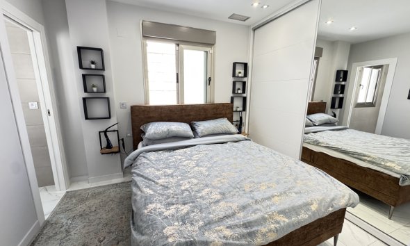 Resale - Villa - Orihuela Costa - Villamartin