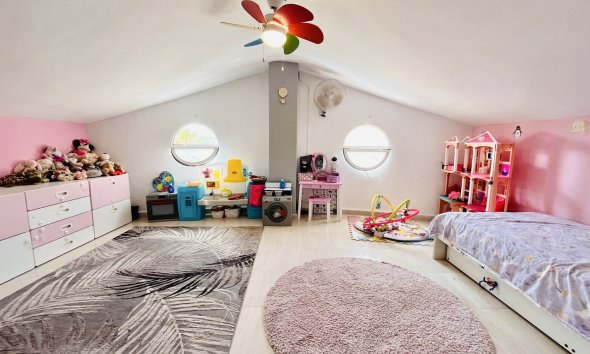 Reventa - Villa - San Miguel de Salinas