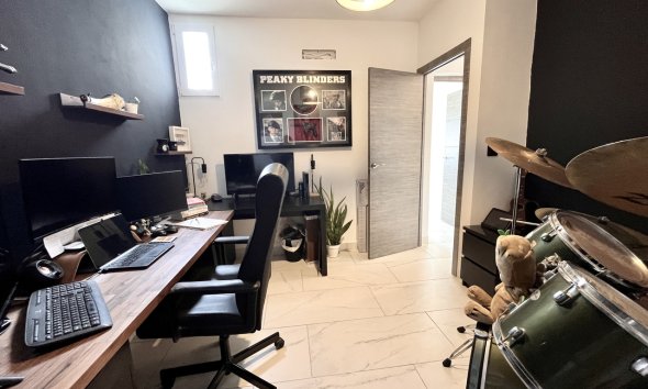 Reventa - Villa - San Miguel de Salinas