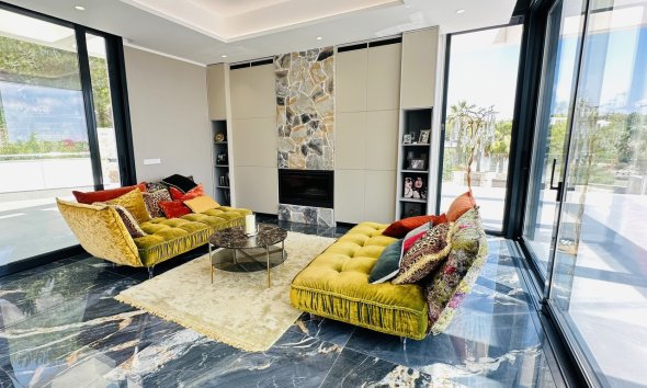 Resale - Villa - Orihuela Costa - Las Colinas Golf Resort