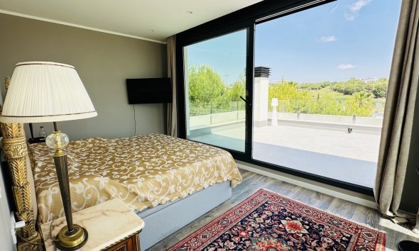 Resale - Villa - Orihuela Costa - Las Colinas Golf Resort