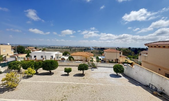 Resale - Villa - San Miguel de Salinas