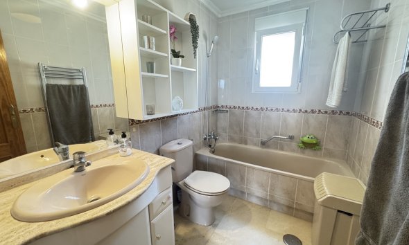 Resale - Villa - San Miguel de Salinas