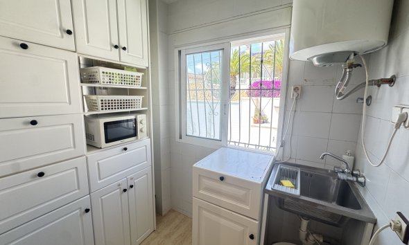 Resale - Villa - San Miguel de Salinas