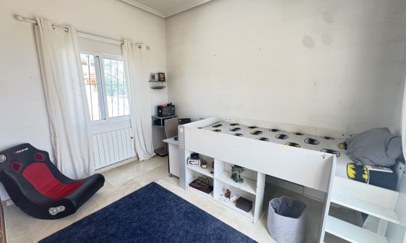 Resale - Villa - San Miguel de Salinas