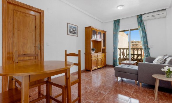 Resale - Apartment - Torrevieja - Estacion de autobuses