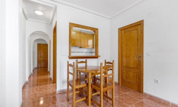 Resale - Apartment - Torrevieja - Estacion de autobuses