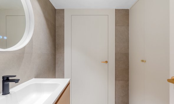 Resale - Apartment - Alicante