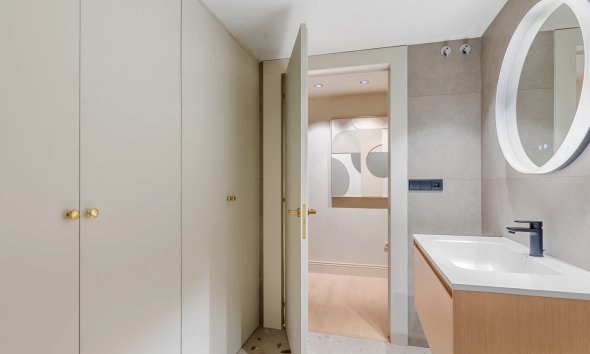 Resale - Apartment - Alicante