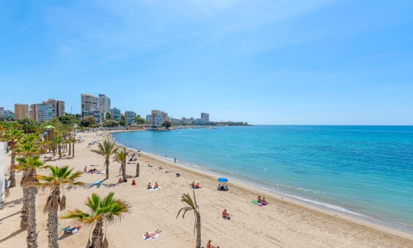 Resale - Apartment - Alicante