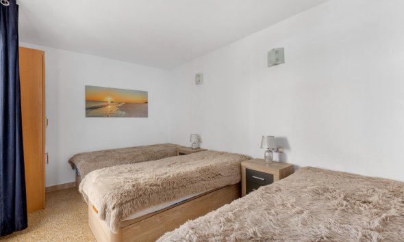 Resale - Apartment - Torrevieja - Playa del cura