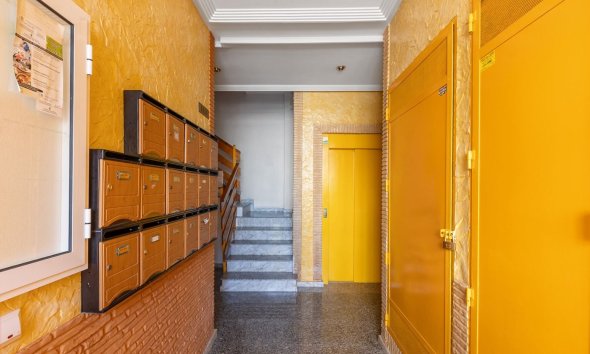 Resale - Apartment - Torrevieja - El molino