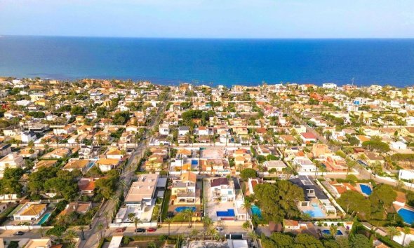 Resale - Villa - Orihuela Costa - Costa blanca