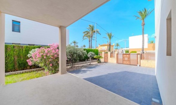 Resale - Villa - Orihuela Costa - Costa blanca