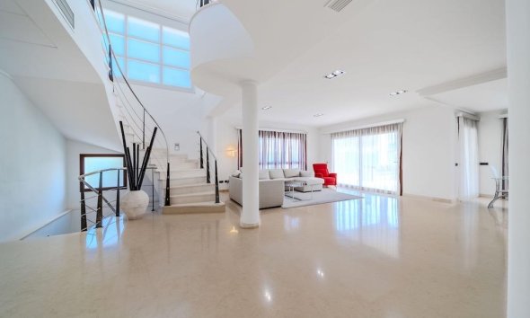 Resale - Villa - Orihuela Costa - Costa blanca