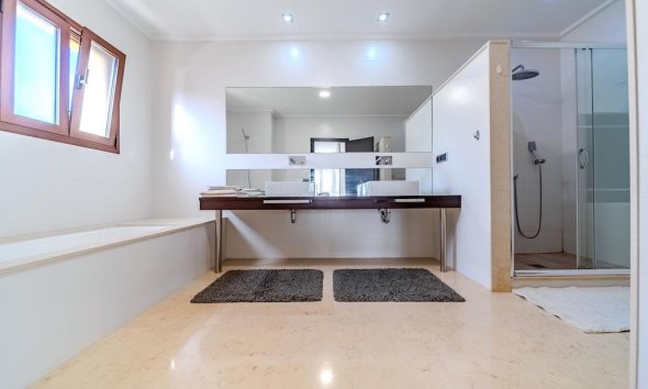 Resale - Villa - Orihuela Costa - Costa blanca