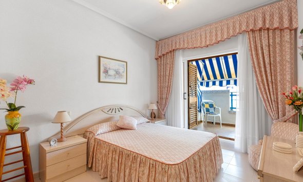Resale - Bungalow - Torrevieja - La Mata