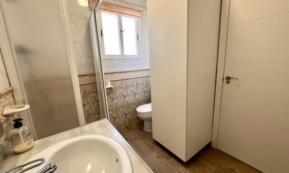 Rynek Wtórny - Willa - San Miguel de Salinas