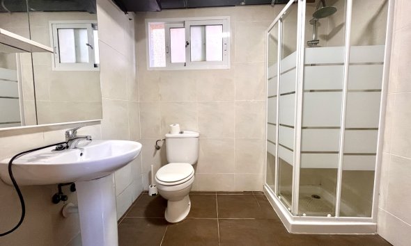 Rynek Wtórny - Willa - San Miguel de Salinas