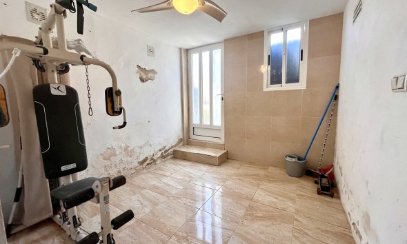 Rynek Wtórny - Willa - San Miguel de Salinas