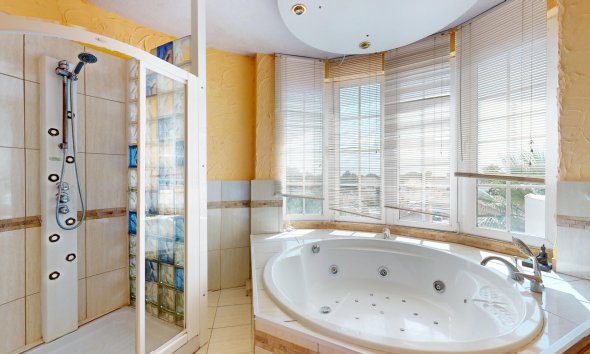 Reventa - Villa - Orihuela Costa - La Zenia