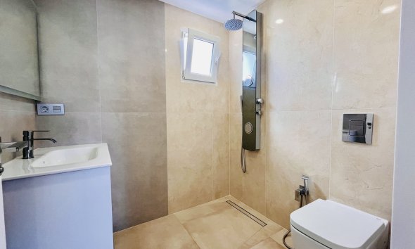 Resale - Villa - Torrevieja - Los Balcones