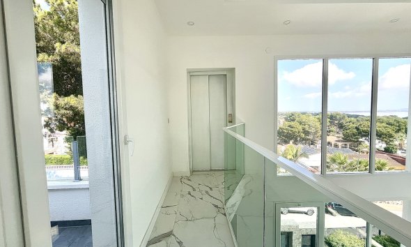 Resale - Villa - Torrevieja - Los Balcones