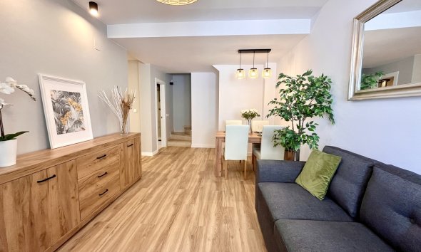 Resale - Terraced house / Townhouse - Orihuela Costa - Playa Flamenca