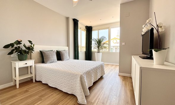 Resale - Terraced house / Townhouse - Orihuela Costa - Playa Flamenca