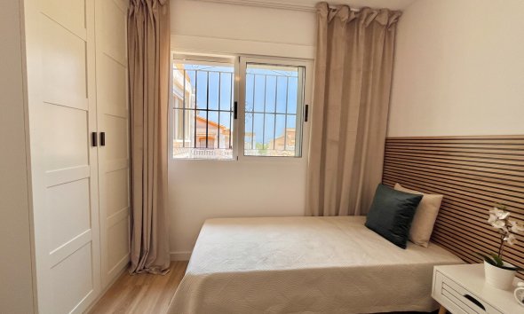 Resale - Terraced house / Townhouse - Orihuela Costa - Playa Flamenca