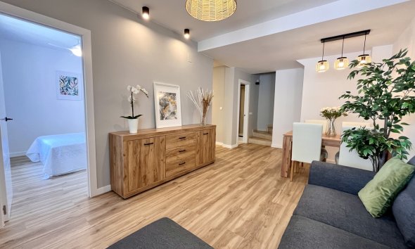 Resale - Terraced house / Townhouse - Orihuela Costa - Playa Flamenca