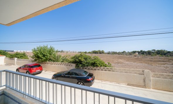 Resale - Apartment - Orihuela Costa - Punta Prima