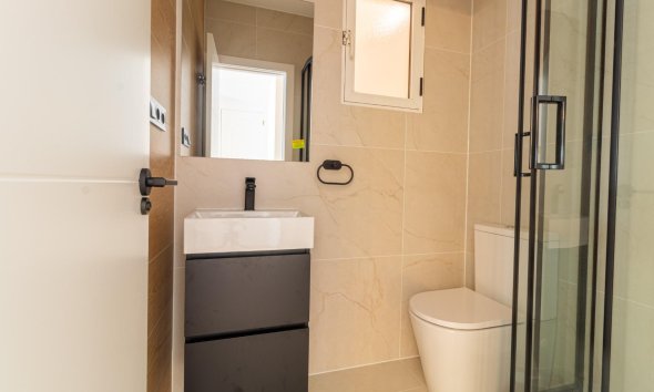 Resale - Terraced house / Townhouse - Torrevieja - Los altos