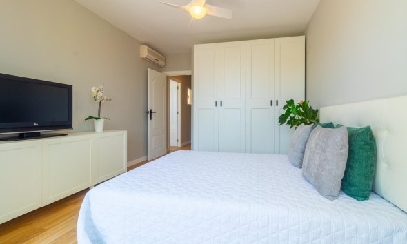 Resale - Terraced house / Townhouse - Torrevieja - Los altos