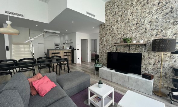 Resale - Villa - Torrevieja - Los Balcones