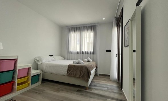 Resale - Villa - Torrevieja - Los Balcones