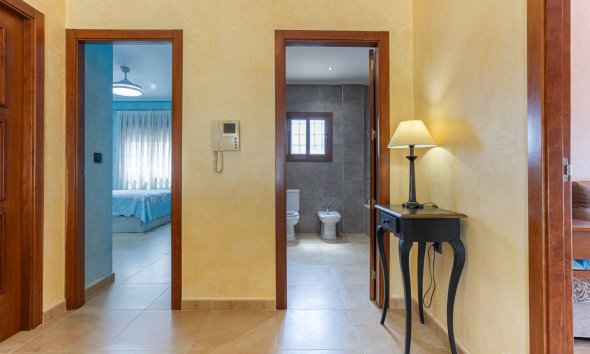 Reventa - Villa - Los Montesinos - La Herrada