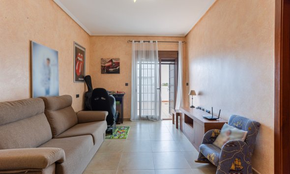 Reventa - Villa - Los Montesinos - La Herrada