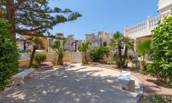 Resale - Villa - Torrevieja - Zona los Frutales