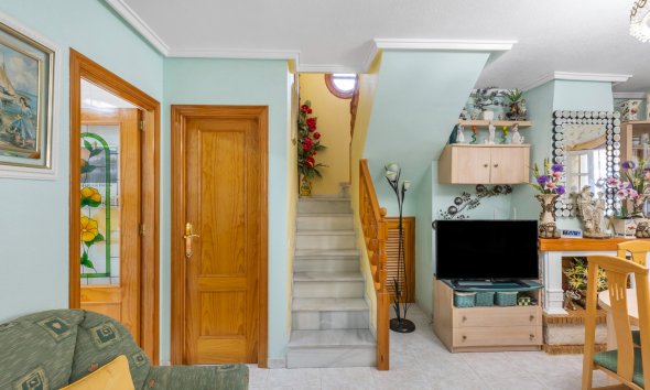 Resale - Villa - Torrevieja - Zona los Frutales