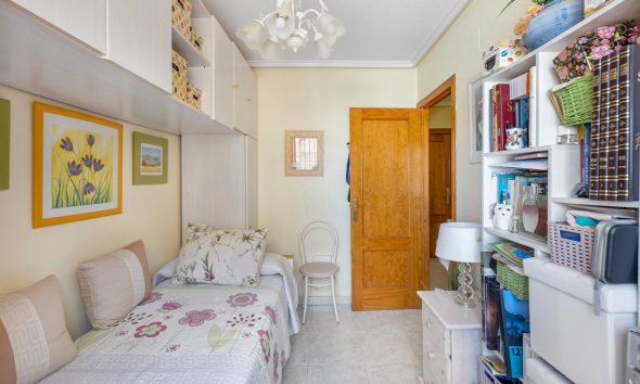 Resale - Villa - Torrevieja - Zona los Frutales