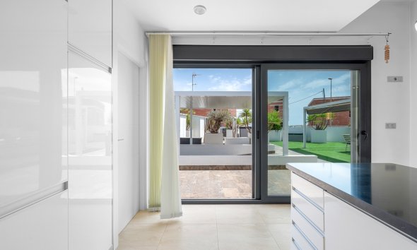 Resale - Villa - Orihuela Costa - Villamartín