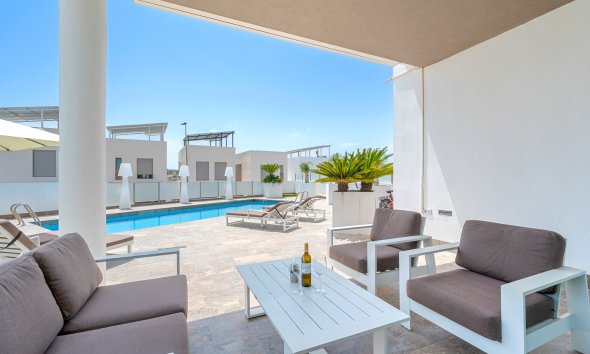 Resale - Villa - Orihuela Costa - Villamartín