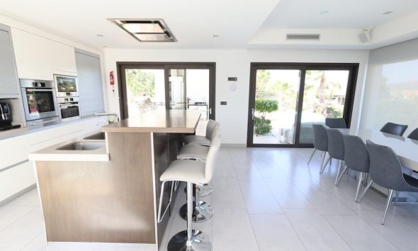 Resale - Villa - Jávea - Monte Olimpo