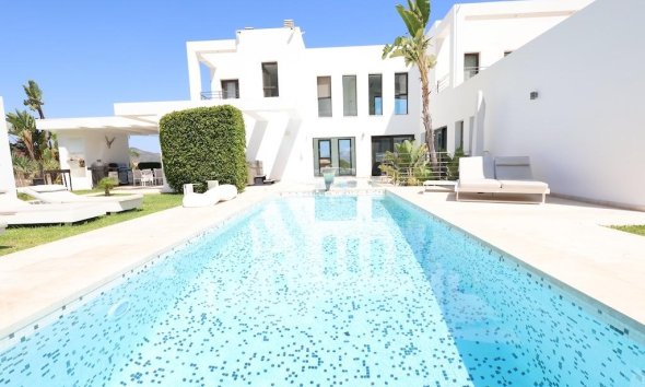 Resale - Villa - Jávea - Monte Olimpo