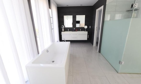 Resale - Villa - Jávea - Monte Olimpo