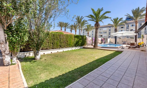 Resale - Villa - Torrevieja - Rocio del Mar
