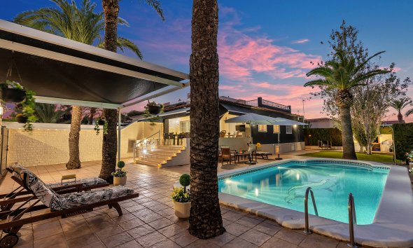 Resale - Villa - Torrevieja - Rocio del Mar