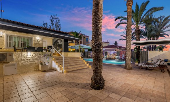 Resale - Villa - Torrevieja - Rocio del Mar