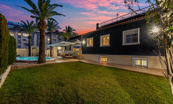 Resale - Villa - Torrevieja - Rocio del Mar